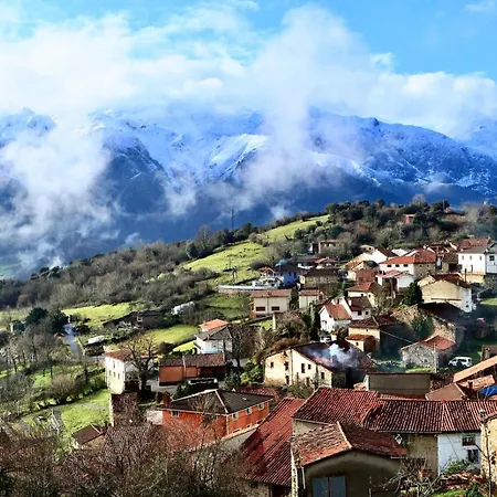 Dağ evi Vv Casa Leonor Asiego